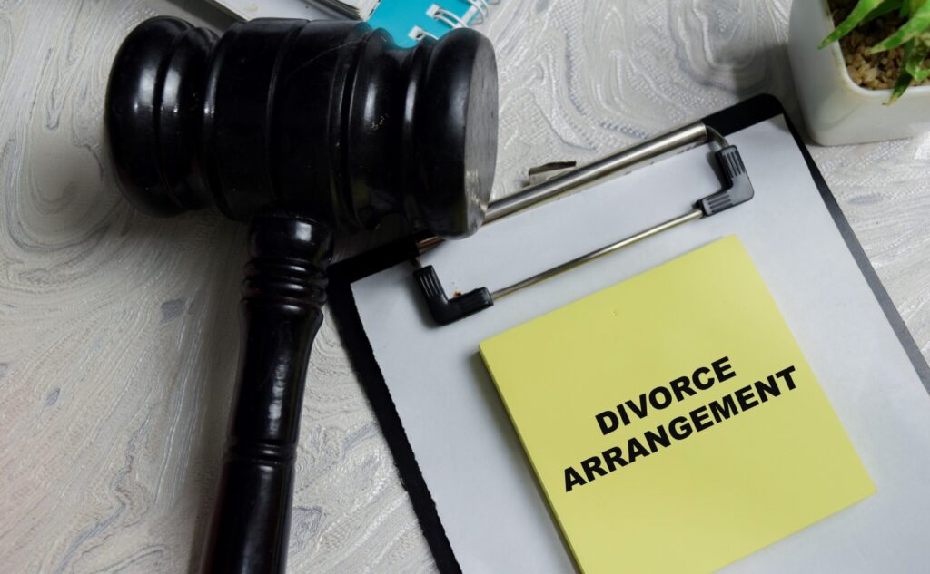 How much do you pay your wife after a divorce?