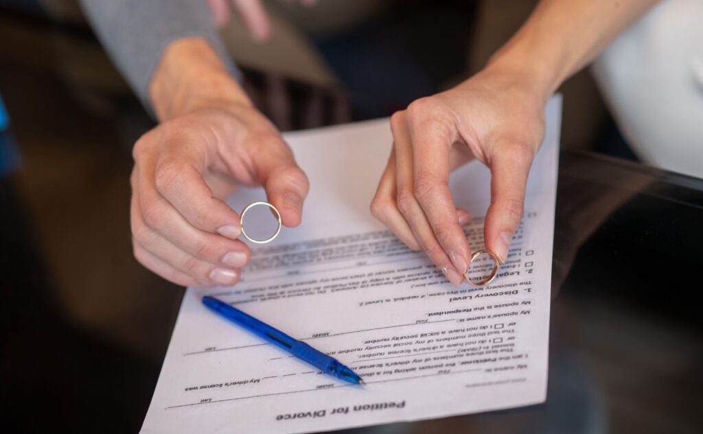 how to get a divorce done quickly