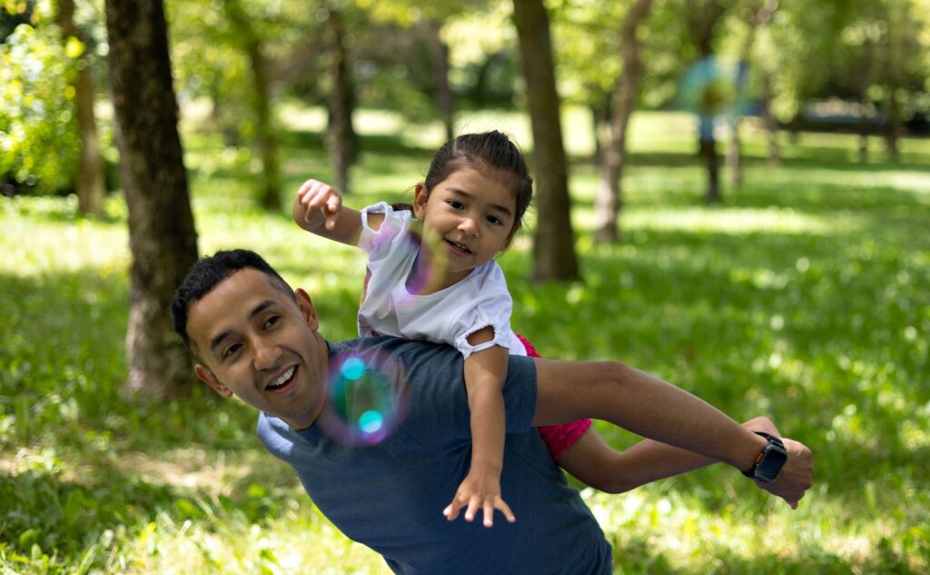 What is the minimum a mother has to pay for child support?